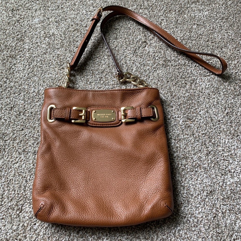 Michael Kors cross body purse